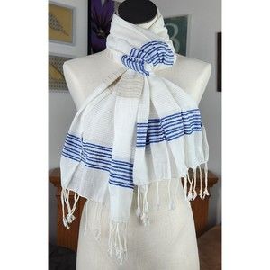 Unknown Cream Beige Blue Stripe Rectangle Fringe Scarf NWOT